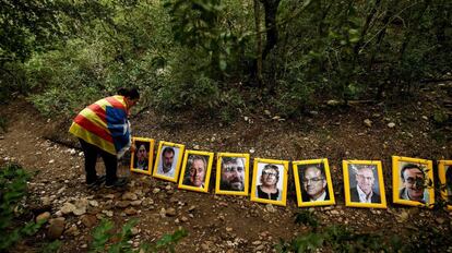 Cadena humana a favor dels presos, dissabte a Montserrat.