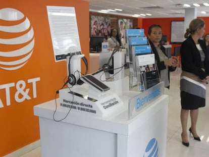 Una tienda de AT&amp;T en M&eacute;xico.