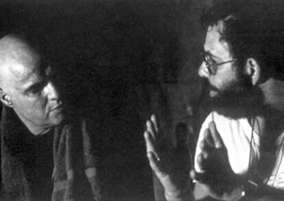 Marlon Brando, junto al director Francis Ford Coppola durante el rodaje de <i>Apocalypse Now</i>