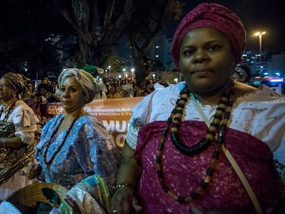 Un grupo de mujeres afrobrasileñas durante una manifestación en São Paulo.