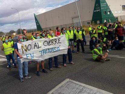 Concentración de trabajadores de Trenasa en la localidad navarra de Castejón el pasado 28 de septiembre.