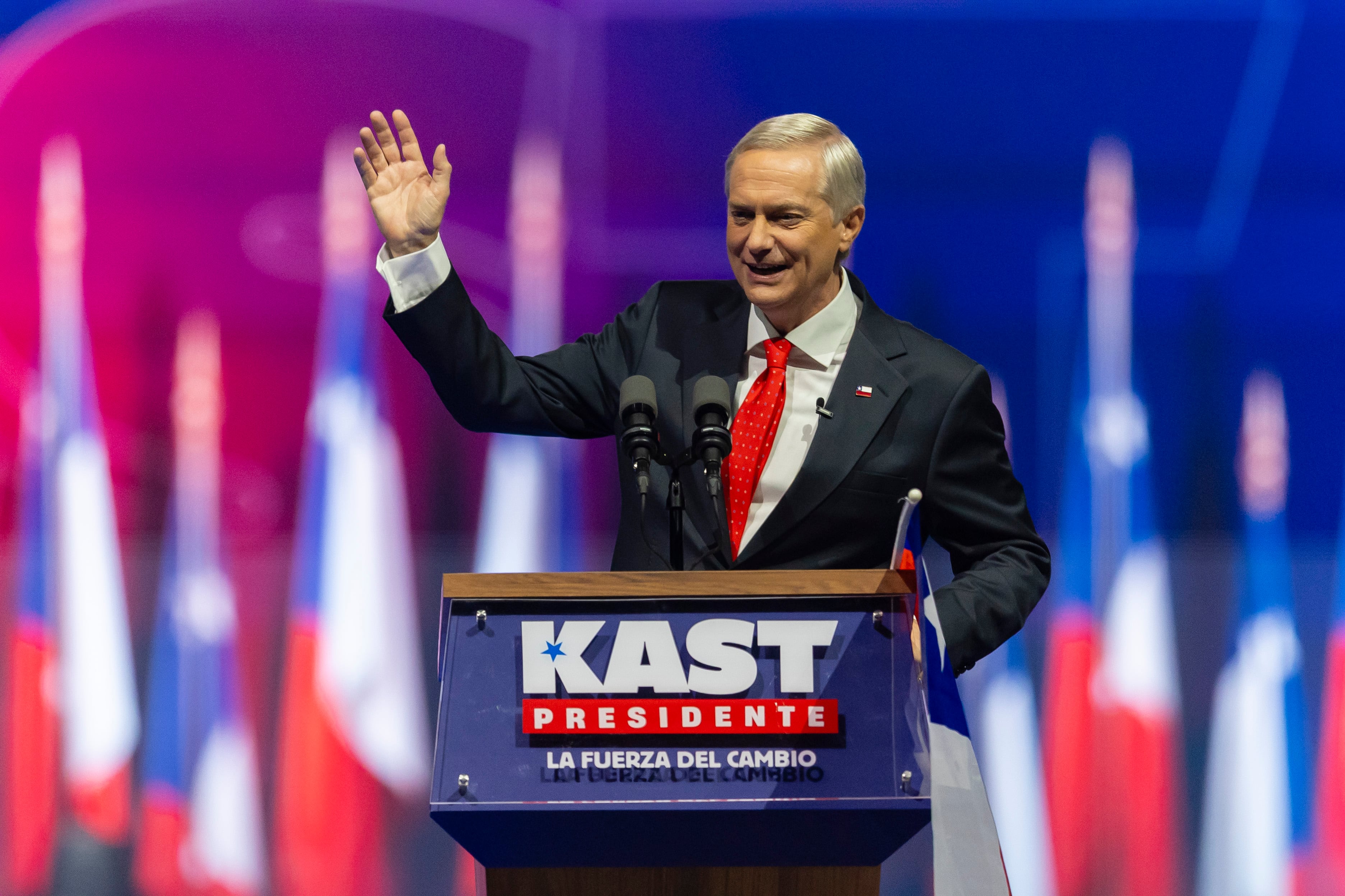 José Antonio Kast en su cierre de su campaña, en Santiago, el 11 de noviembre.