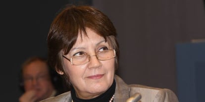 La ministra de Educación Nacional de Argelia, Nuria Bengabrit.