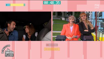 Aitor Albizua y María Patiño a la izquierda, con las comentaristas Pilar del Río y Cayetana Guillén Cuervo a la derecha, durante 'El gran desfile' de RTVE.