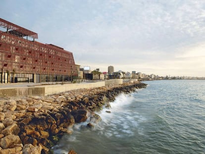 La Fundacin Aishti de David Adjaye, en primera lnea de mar. |