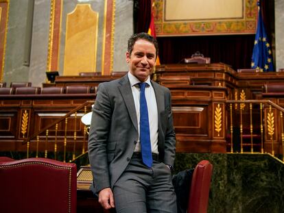 El ex secretario general del PP Teodoro García Egea posa en el congreso de los diputados en Madrid este jueves.