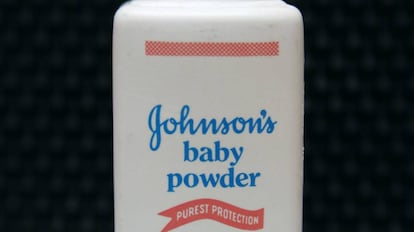 Talco de Johnson & Johnson.