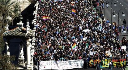 Participantes en la manifestación de estudiantes de Secundaria en Valencia.