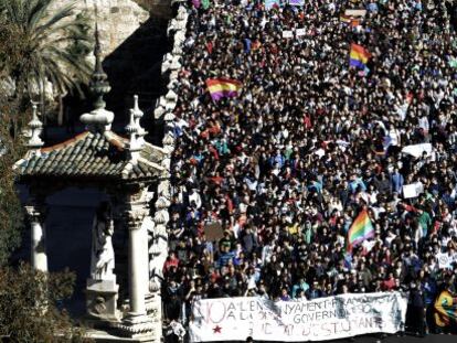 Participantes en la manifestaci&oacute;n de estudiantes de Secundaria en Valencia.