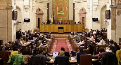 Pleno del Parlamento para aprobar los presupuestos.