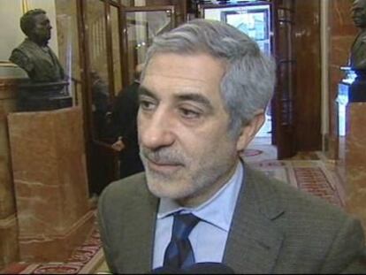 Llamazares: "Al Gobierno se le habrá quedado cara de tonto"