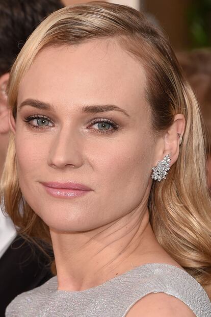 A Diane Kruger no hay tendencia que se le resista y en varias ocasiones ha optado por los ear-cuff. En los Globos de Oro 2015 combinó sus ondas retro con este diseño en forma de hoja.