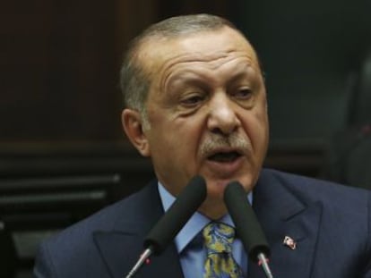 El presidente turco asegura que confía en el rey Salmán, al que pide que entregue a los 18 detenidos para que sean juzgados en Turquía