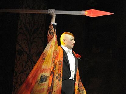 El alemán Thomas Jesatko como Klingsor, en el montaje de <i>Parsifal</i>.