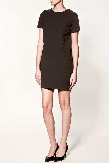 Little black dress de Zara. Precio: 35,99 euros