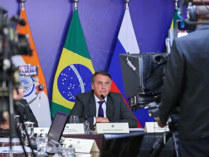 Bolsonaro se prepara para participar en una cumbre virtual con sus homólogos de los BRICS este jueves en Brasilia.