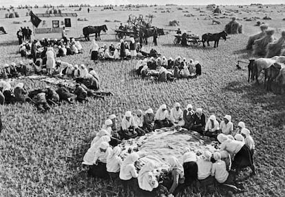 Granja colectiva de la Unión Soviética de 1935, en los alrededores de Kiev.