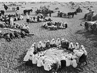 Granja colectiva de la Unión Soviética de 1935, en los alrededores de Kiev.