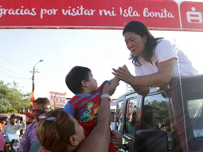 Keiko Fujimori durante un mitin en la ciudad amaz&oacute;nica de Iquitos.