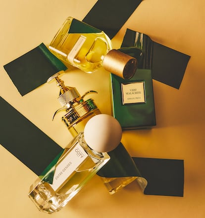 De arriba abajo, Risvelium de ORTO PARISI, Vert Malachite de ARMANI PRIVÉ, Frozen Liquid de PSYCHOTIC LONDON y Entre Genres de INFINIMENT COTY.