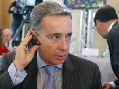 El expresidente Álvaro Uribe en una cumbre en Estoril (Portugal), el 1 de diciembre de 2009.