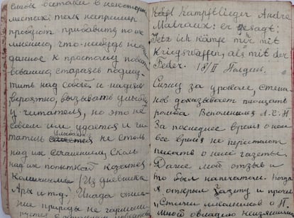 Páginas del diario de Vasilii Trushkin con texto en ruso y alemán, 1937.