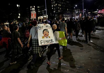 Protesta contra el triunfo de Donald Trump en las calles de Seattle, Washington.