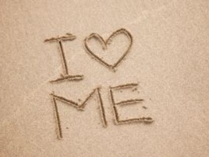 A más amigos en Facebook, más infeliz