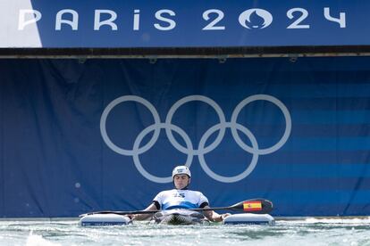 El piragüista español Pau Echaniz compite en los Juegos de Paris 2024.

