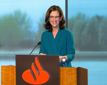 Alejandra Kindelán, presidenta de la AEB.