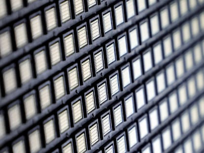Un panel de semiconductores.