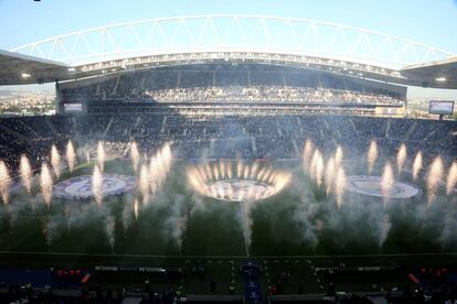 Imagen del estadio do Dragão en la ciudad portuguesa de Oporto, antes del inicio de la final de Liga de Campeones que disputan Manchester City y Chelsea. 