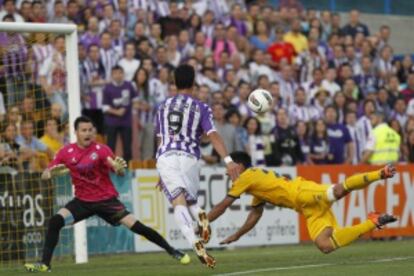 Javi Guerra, al anotar el gol del Valladolid.