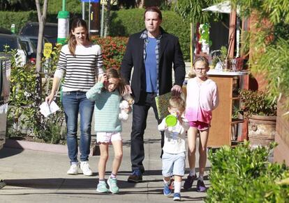 Jennifer Garner y Ben Affleck con sus hijos el pasado fin de semana.