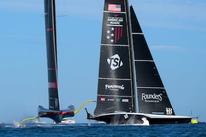 L'equip Luna Rossa Prada Pirelli durant una regata de la Copa Amèrica. 