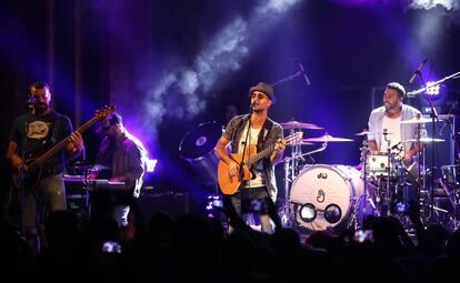 Concierto del grupo Efecto Pasillo en la sala Apolo de Barcelona dentro de los Matinales de EL PAÍS.