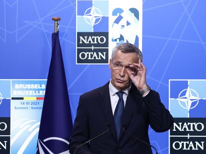 Jens Stoltenberg, secretario general de la OTAN, ofrece una conferencia de prensa este lunes.