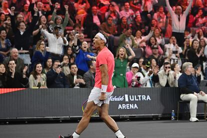 Nadal celebra un tanto durante el encuentro con Alcaraz.