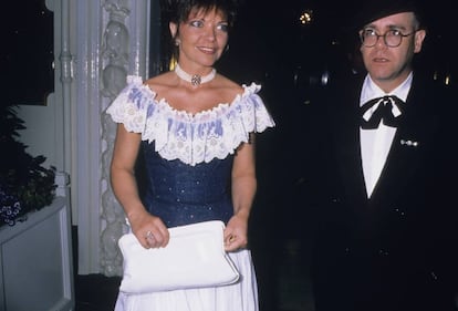 Una de las últimas imágenes de Renate Blauel y Elton John como pareja en 1988.