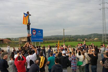 Huelga General Cataluña. Corte de carretera en Girona