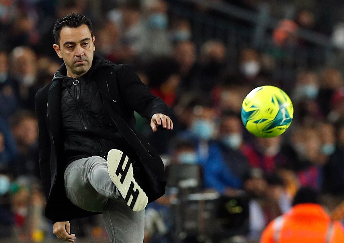El Barcelona de Xavi se impone ante el Espanyol | Deportes | EL PAÍS