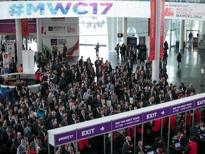 Asistentes al Mobile World Congress, en la pasada edici&oacute;n.