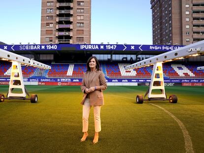 Amaia Gorostiza, presidenta del Eibar, en Ipurua.