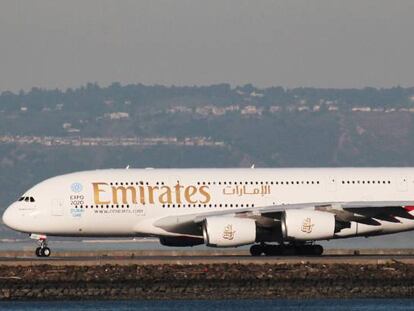 imagen de un A380 de Emirates.