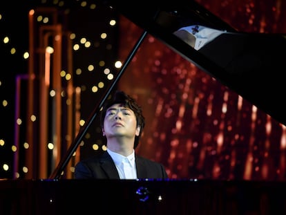 El pianista chino Lang Lang, en la presentación de su nuevo album, en Pekís este viernes.