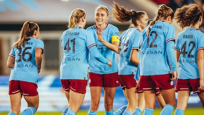 Las jugadoras del Manchester City femenino celebran un gol en su partido del pasado miércoles contra el Blackburn.