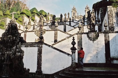 La escalera del santuario del Bom Jesús do Monte, en Braga (Portugal).