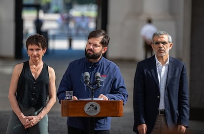 Gabriel Boric, Carolina Tohá y Luis Cordero