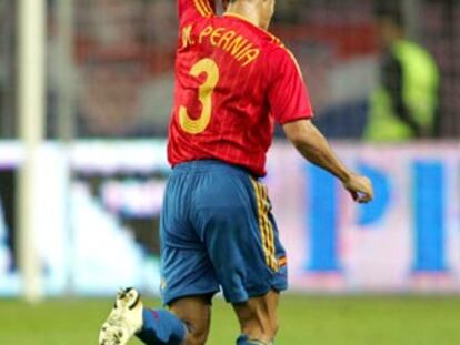 Pernía celebra su gol.