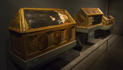 Las tres arcas policromadas del siglo XIV de las monjas de Sijena que conserva el Museu de Lleida y que reclama Arag&oacute;n.